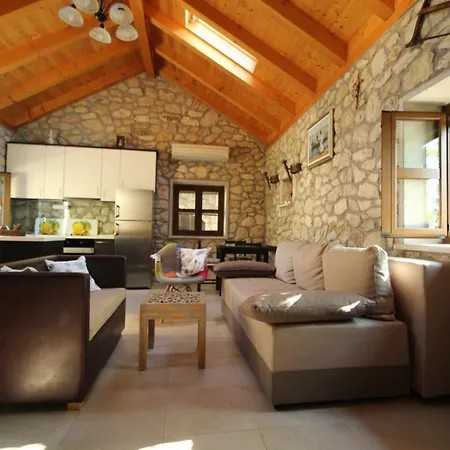 Family Friendly House With A Swimming Pool Lovinac, Novigrad - 18668 Policnik
